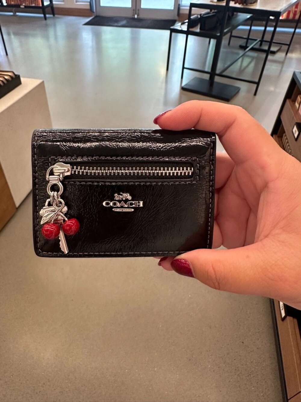 NWT! Coach CEZ23 Glazed Leather Card Case With Cherry Charms In Black/Silver